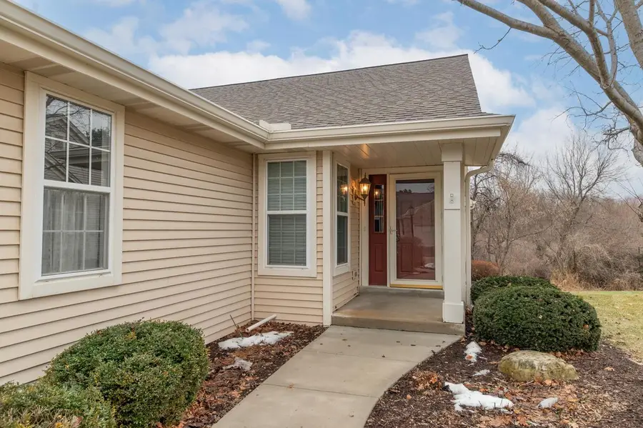 N57W24128 N Sycamore CIRCLE, Sussex, WI 53089 - Image #2