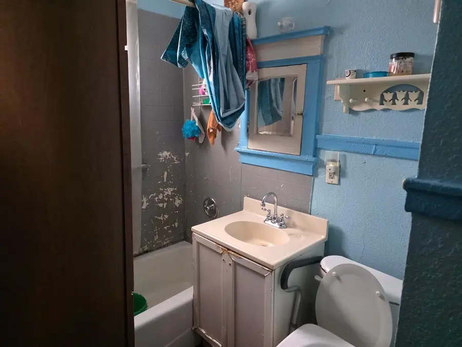 2462 N 38th STREET #2464, Milwaukee, WI 53210 - #2