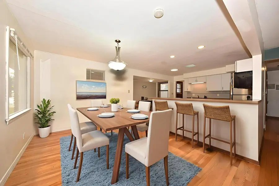 5607 N Argyle AVENUE, Glendale, WI 53209 - #2