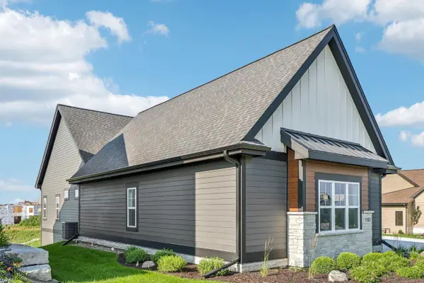 1103 Moll DRIVE, Waunakee, WI 53597