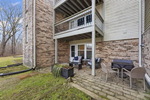 N114W16680 Crown DRIVE #9, Germantown, WI 53022