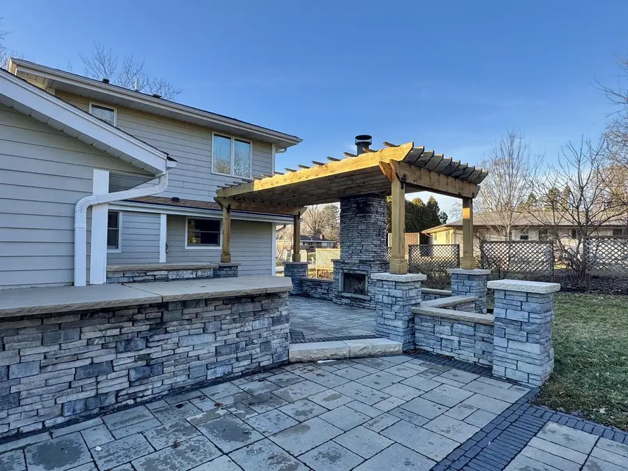 3290 Arroyo ROAD, Brookfield, WI 53045 - #2