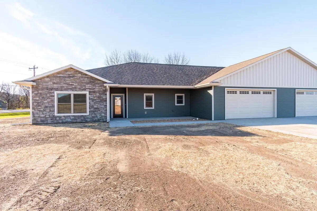 N1175 Breidel Coulee ROAD, La Crosse, WI 54601 - Image #1