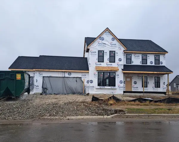 1733 Hammock LANE, Oconomowoc, WI 53066