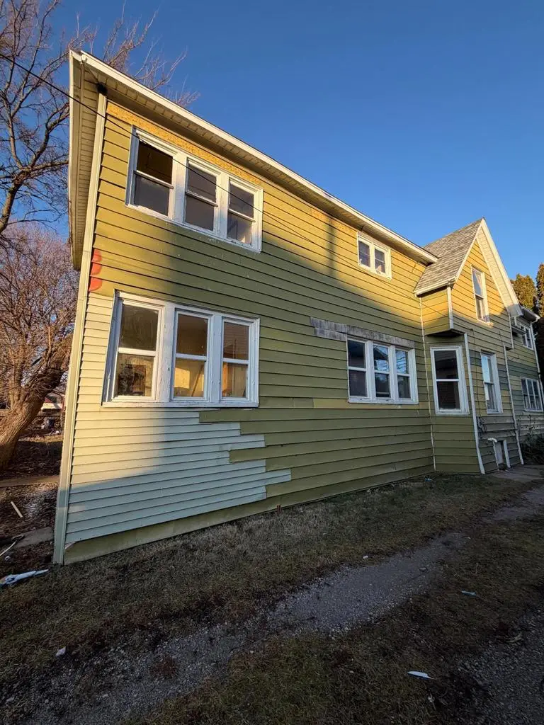 1636 S Memorial DRIVE, Racine, WI 53403 - Image #3