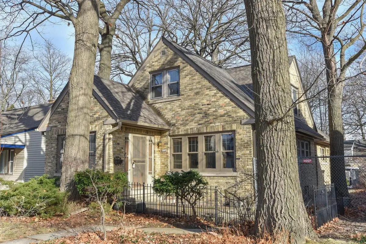 5730 N 35th STREET, Milwaukee, WI 53209 - Image #1