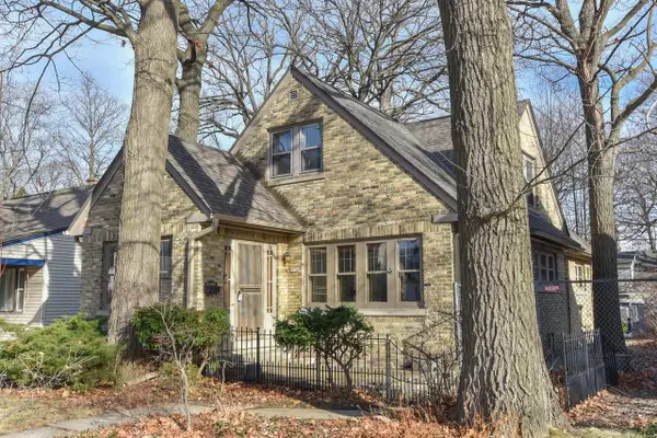 5730 N 35th STREET, Milwaukee, WI 53209