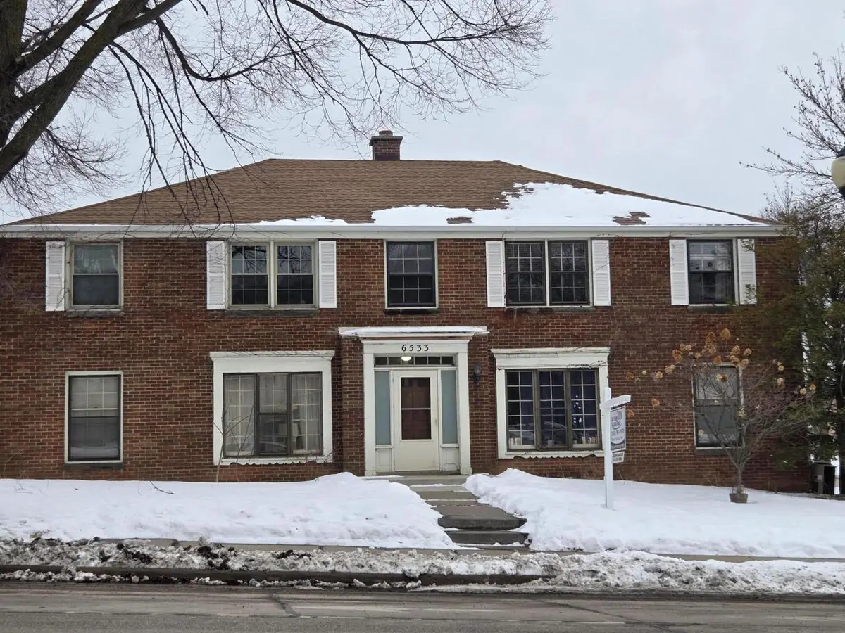 N55W25226 Crescent Hill DRIVE, Sussex, WI 53089 - #1