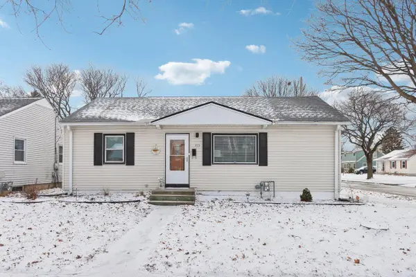 433 W Martin LANE, Milwaukee, WI 53207