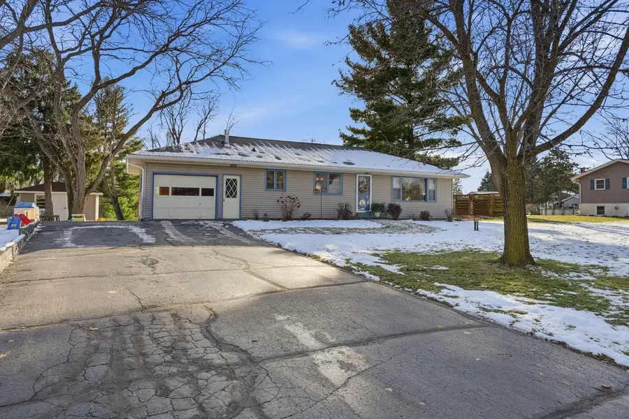 S17W36879 Henry STREET, Dousman, WI 53118 - Image #2
