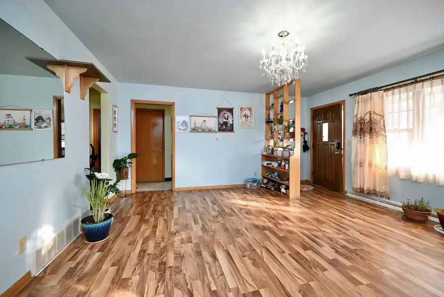 465 Hamilton STREET, Winona, MN 55987 - Image #2