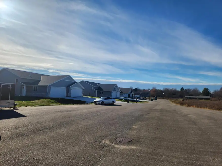 Lt37 HANSON COURT, Burlington, WI 53105 - Image #3