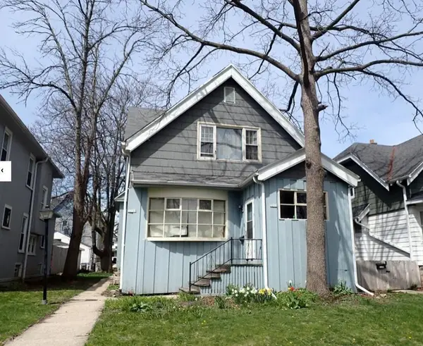 2211 N 51st STREET, Milwaukee, WI 53208