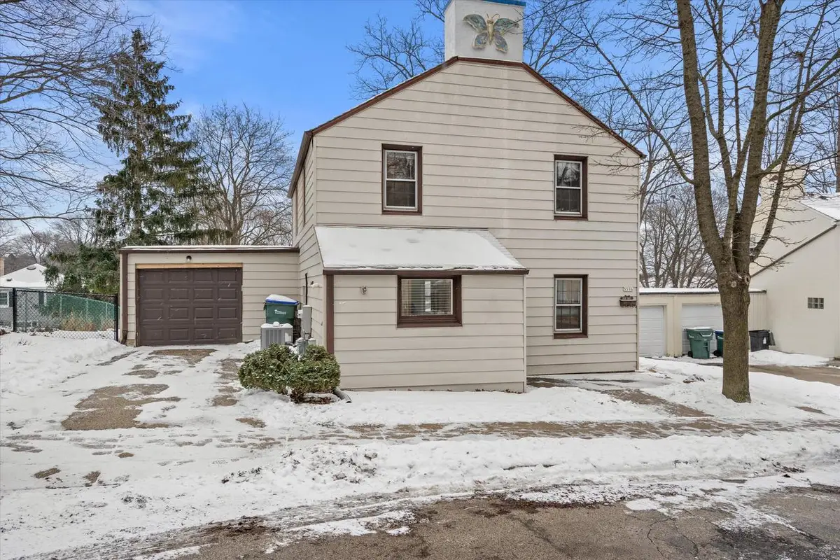 5596 Arrowwood STREET, Greendale, WI 53129 - #1