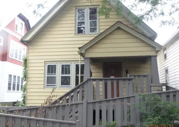 3206 N 12th STREET, Milwaukee, WI 53206