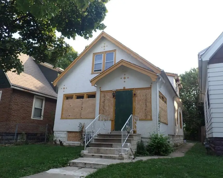 3528 N 15th STREET, Milwaukee, WI 53206 - #1