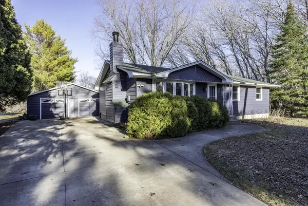 9705 8th AVENUE, Pleasant Prairie, WI 53158