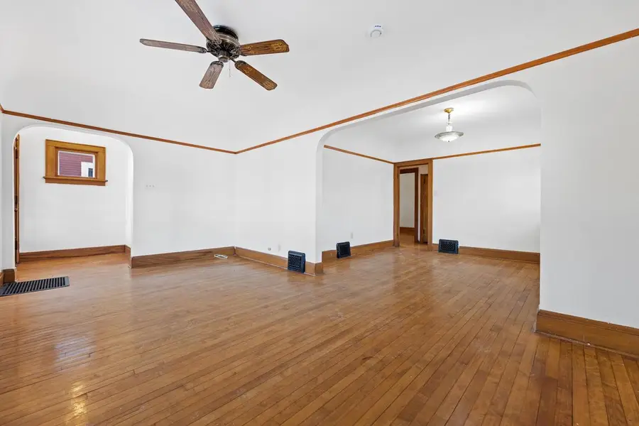 1603 E Hampshire STREET, Milwaukee, WI 53211 - #3