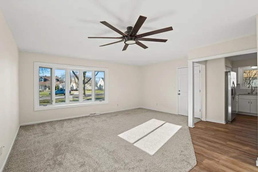 4226 S Pennsylvania AVENUE, Saint Francis, WI 53235 - Image #3