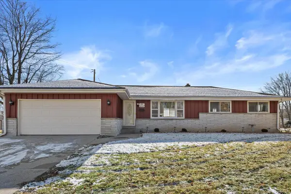 N91W17639 Saint Regis DRIVE, Menomonee Falls, WI 53051