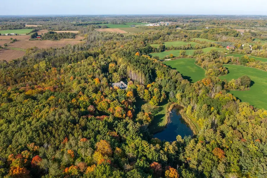 303 Washington DRIVE, West Bend, WI 53095 - #2