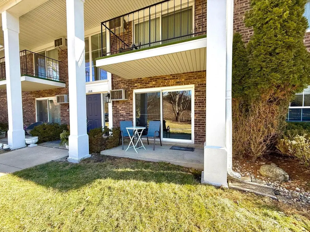 108 Evelyn LANE #Unit B, Lake Geneva, WI 53147 - #1