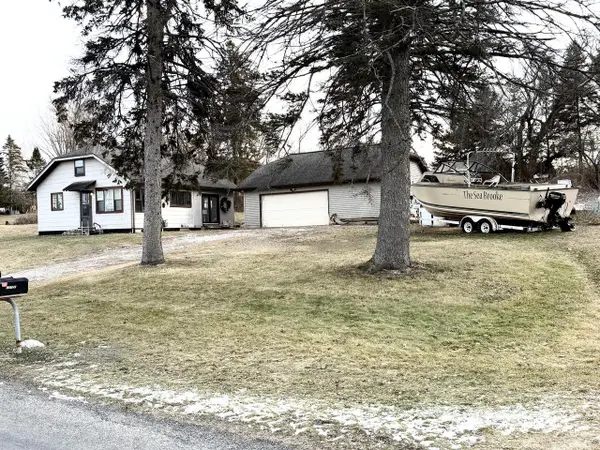 6341 Johnston DRIVE, Two Rivers, WI 54241