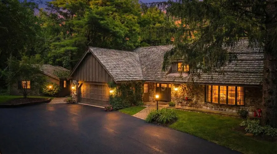 W3895 Timber Lake ROAD, East Troy, WI 53120 - Image #3