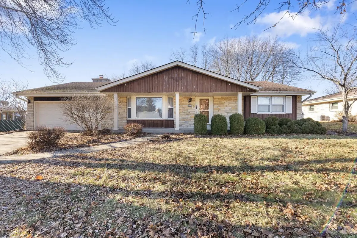 7975 S Wynbrook COURT, Oak Creek, WI 53154 - Image #1