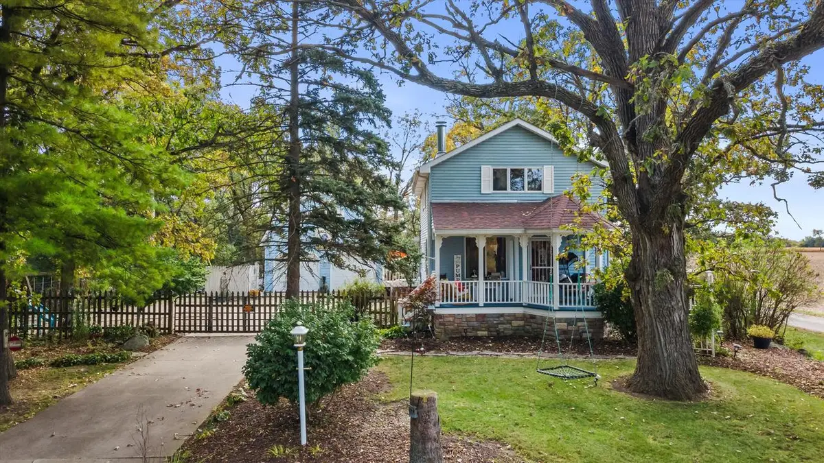 24947 Madison STREET, Kansasville, WI 53139 - Image #1