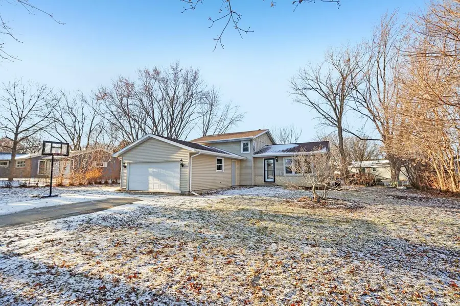 949 E Prospect STREET, Lake Mills, WI 53551 - Image #3