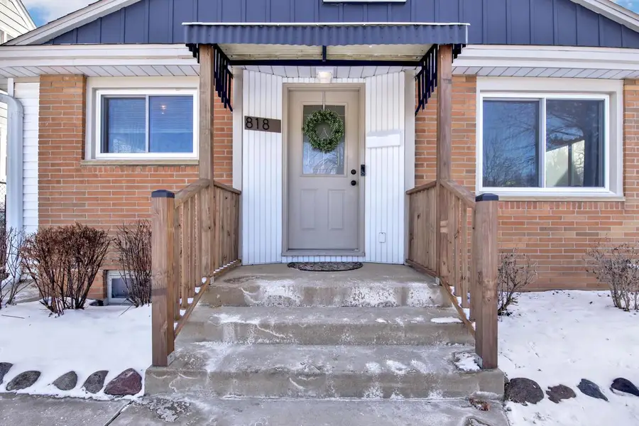 818 S 94th STREET, West Allis, WI 53214 - Image #2