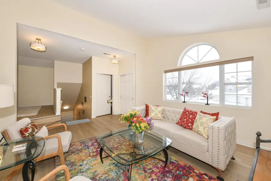 9128 W Elm COURT #F, Franklin, WI 53132 - Image #2