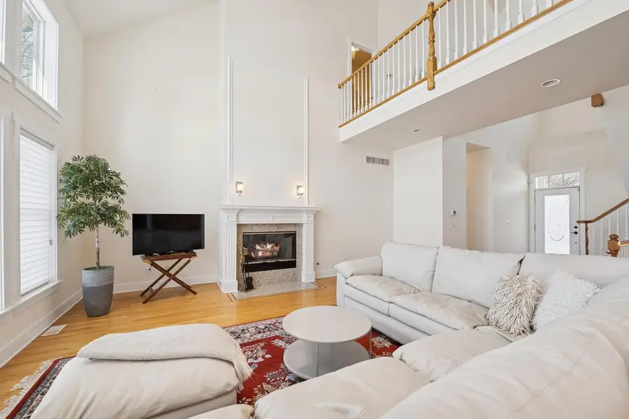 1530 Prestwick PLACE, Lake Geneva, WI 53147 - Image #3