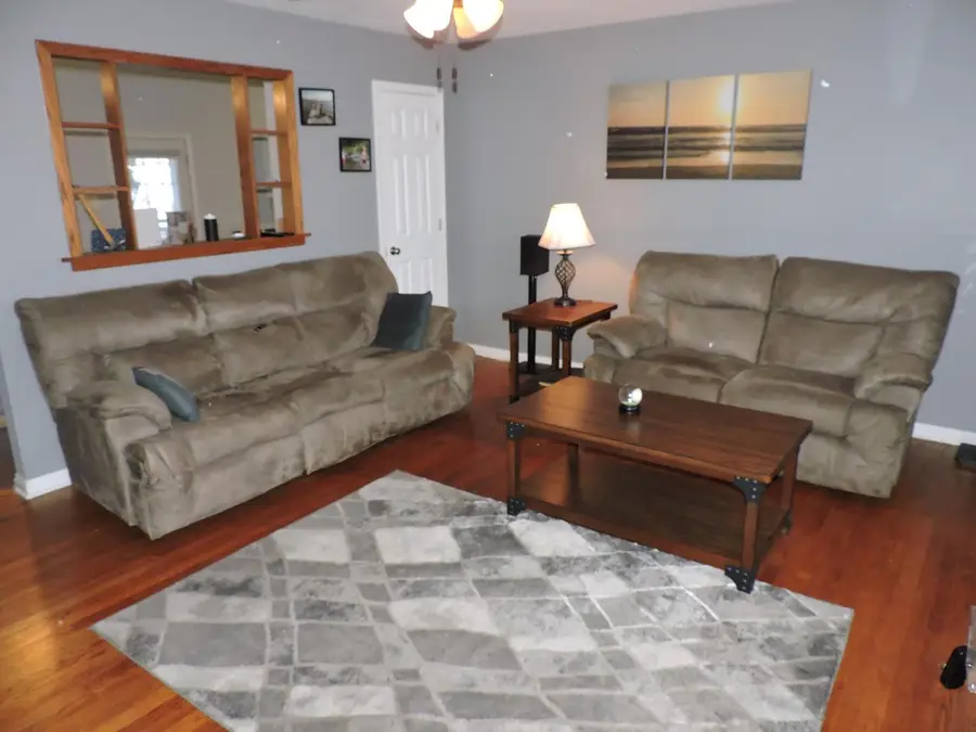 1003 Peterson STREET, Fort Atkinson, WI 53538 - Image #2