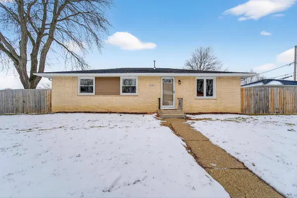 3620 88th STREET, Kenosha, WI 53142