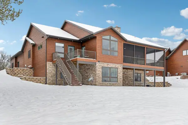 W5576 North Shore DRIVE, New Lisbon, WI 53950