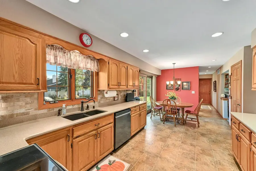 6530 S 116th STREET, Franklin, WI 53132 - #3