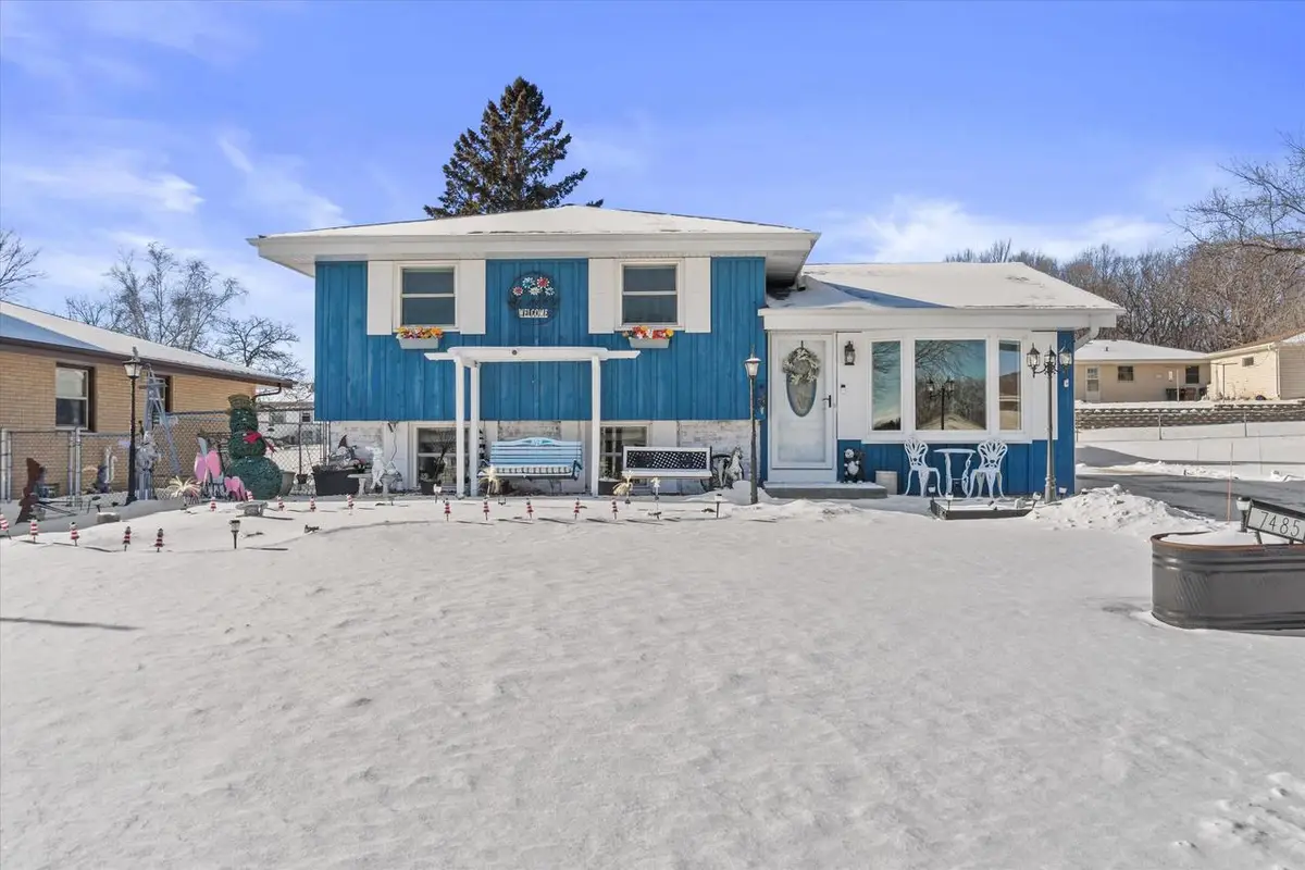 7485 S Highfield COURT, Oak Creek, WI 53154 - Image #1