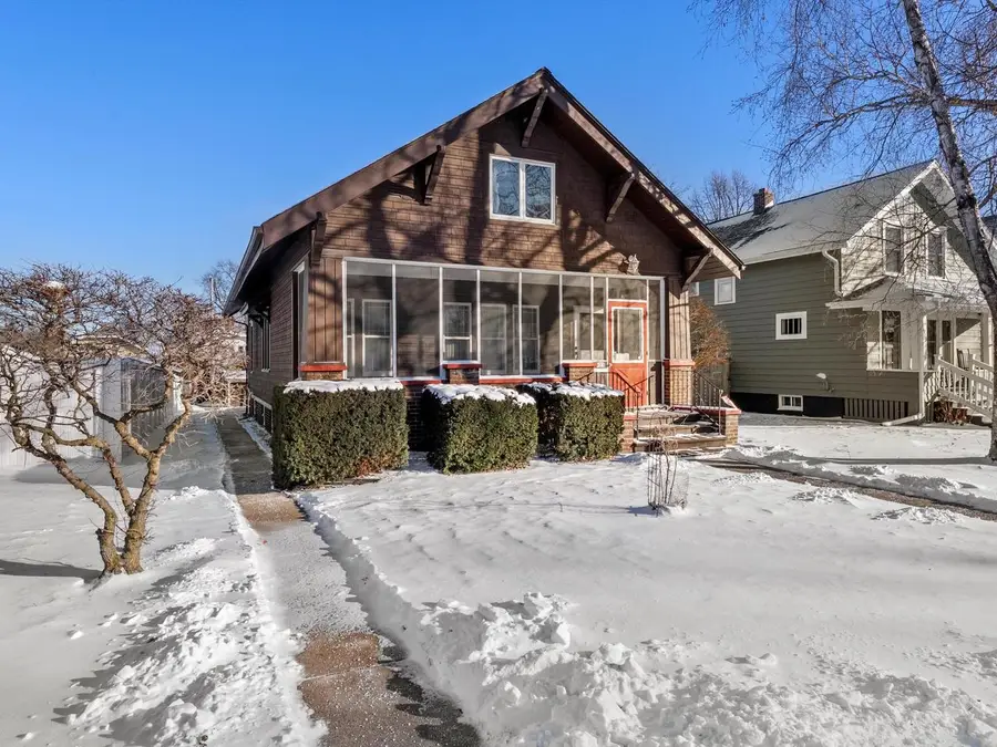 923 N 8th STREET, Manitowoc, WI 54220 - Image #3