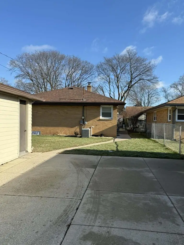 4547 N 67th STREET, Milwaukee, WI 53218 - Image #3