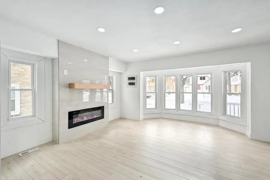 4640 W Scranton PLACE #4642, Milwaukee, WI 53216 - Image #3