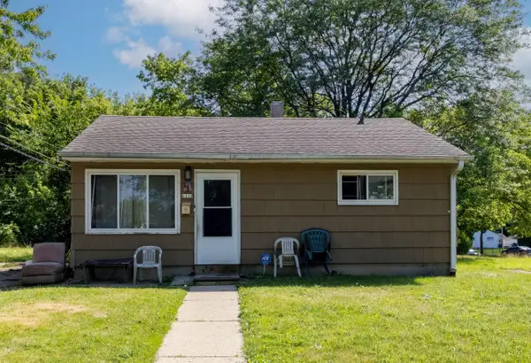 6119 W Carmen AVENUE, Milwaukee, WI 53218