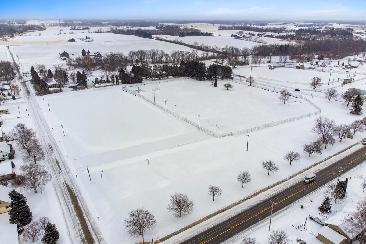 506 KENNEDY AVENUE, Howards Grove, WI 53083 - Image #1