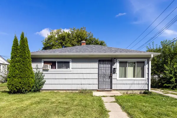 5712 N 61st STREET, Milwaukee, WI 53218