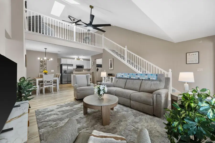 2955 W Drexel AVENUE #409, Franklin, WI 53132 - Image #2