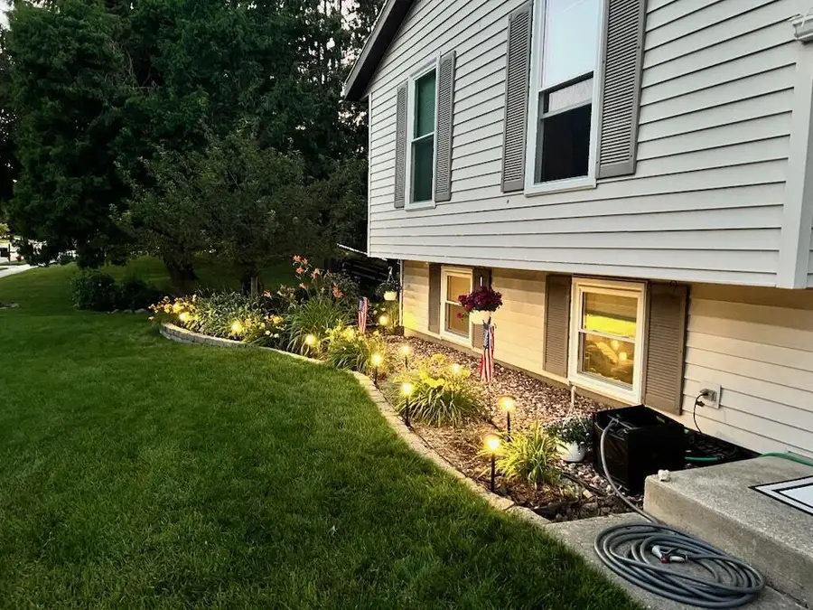 258 W Bridge STREET, Grafton, WI 53024 - Image #2