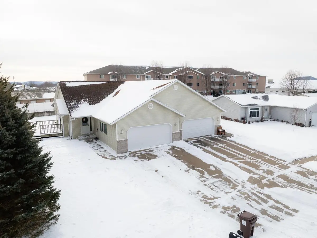 1027 Branding Iron ROAD #1027/1029, West Salem, WI 54669 - Image #1