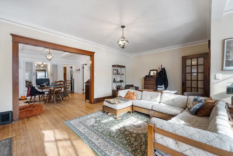 1812 E Newberry BOULEVARD #1814, Milwaukee, WI 53211 - Image #3