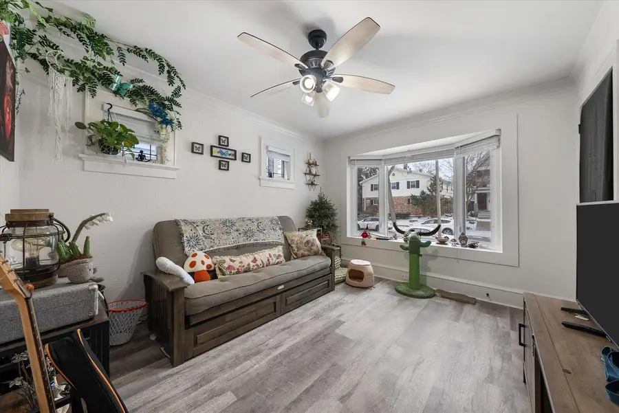 3215 N Bartlett AVENUE #3215A, Milwaukee, WI 53211 - #2